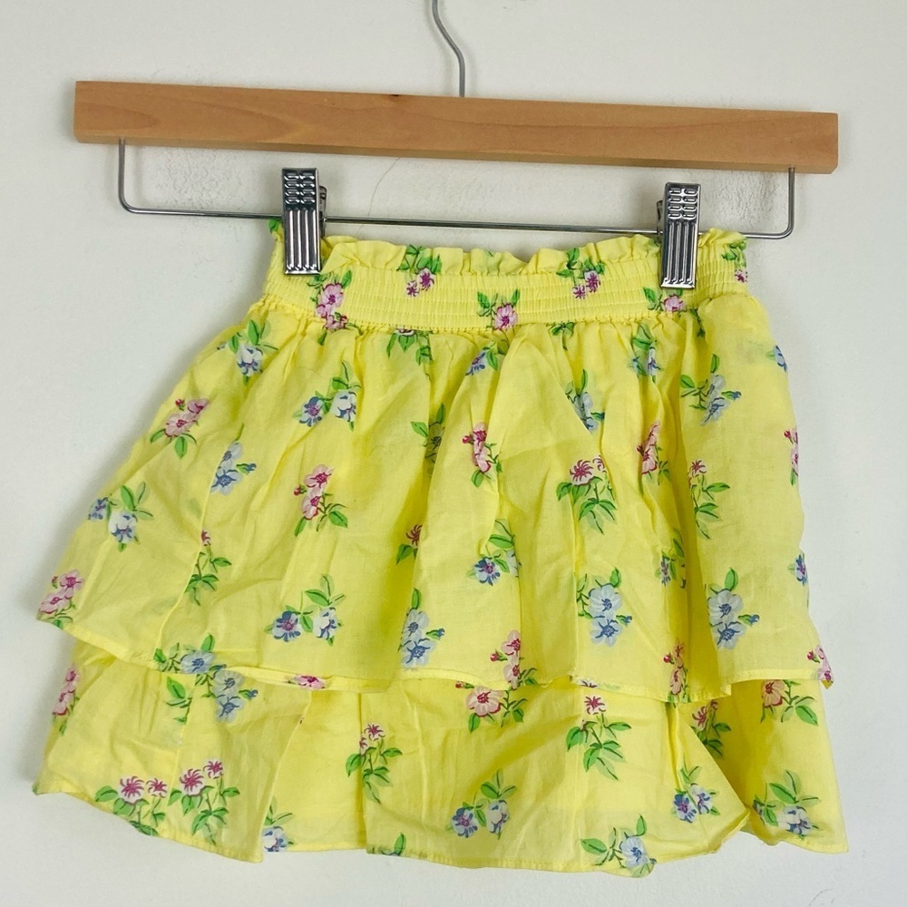 Janie and Jack yellow from layered skirt. Mini skirt with floral print. Size 4 - Picture 3 of 3